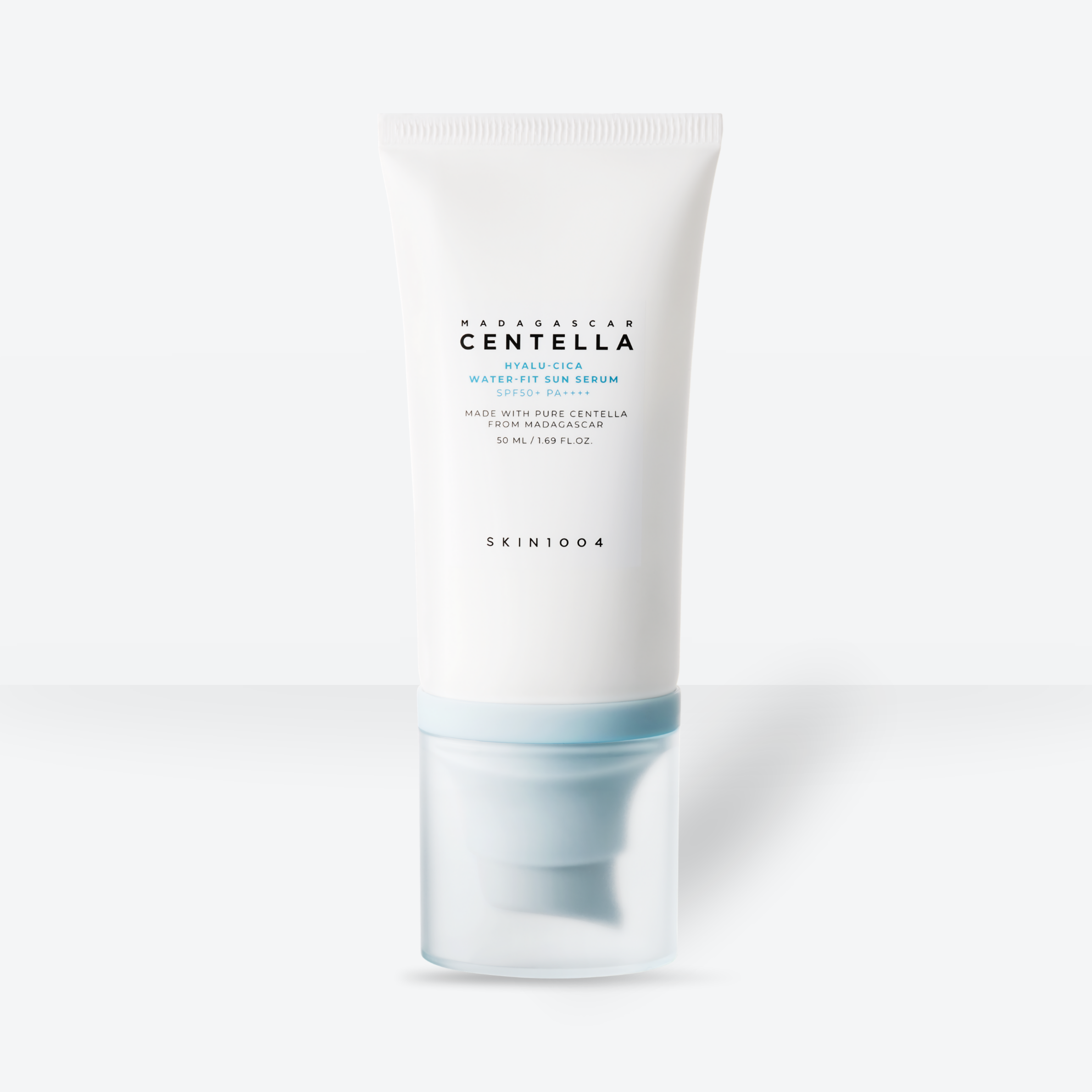 SKIN1004 Madagascar Centella Hyalu-Cica Water-Fit Sun Serum SPF50+ - korejska kozmetika dglow